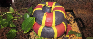 snake cake